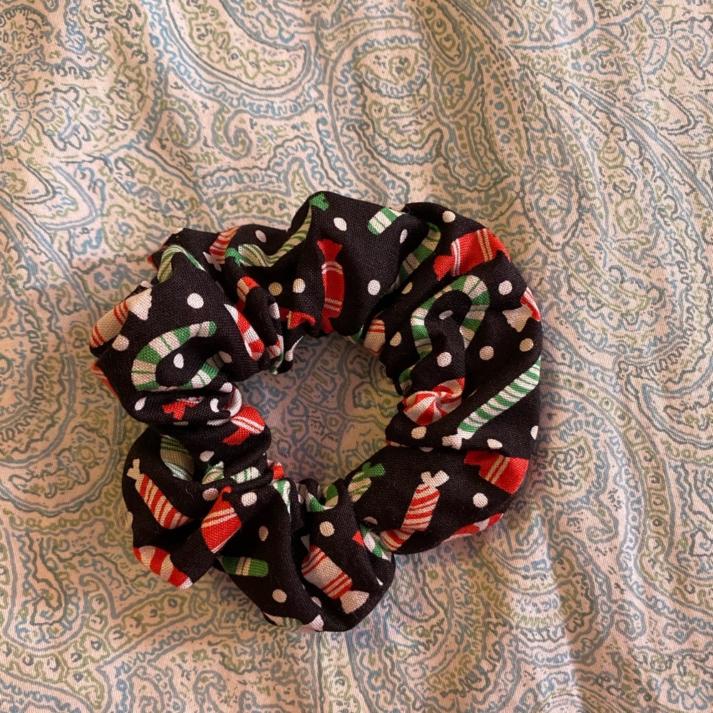 Handmade holiday candy scrunchie